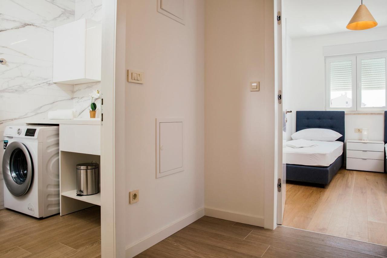 Apartman Magdalena Apartamento Makarska Exterior foto
